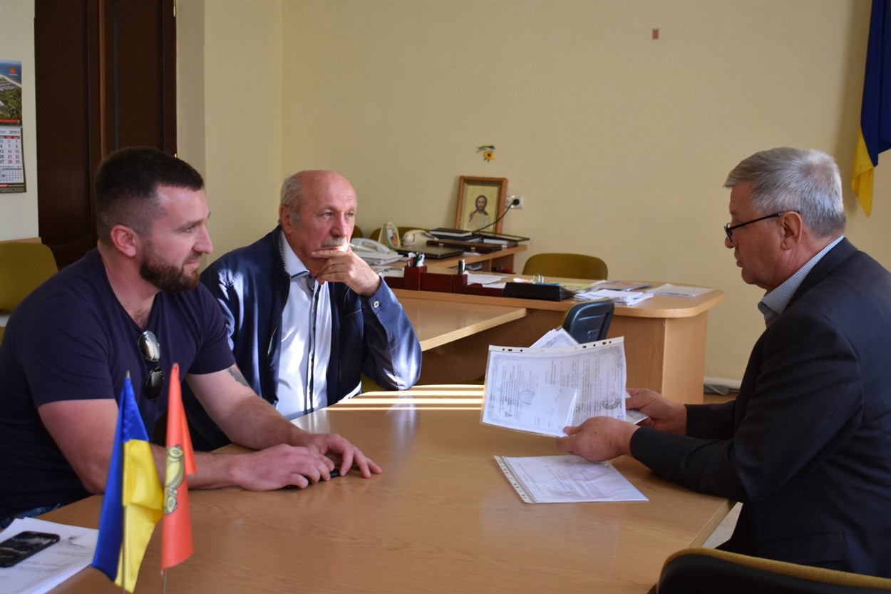 Володимир Іванов, Павло Павлов, Іван Яців
