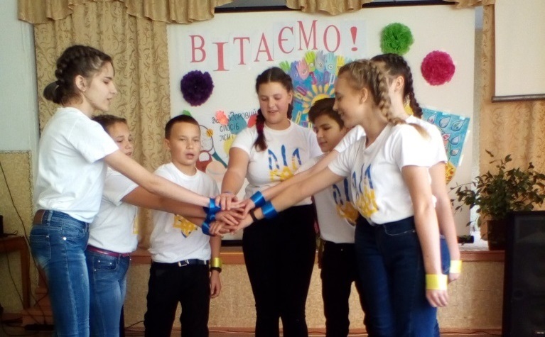 Виступ шкільної агітбригади