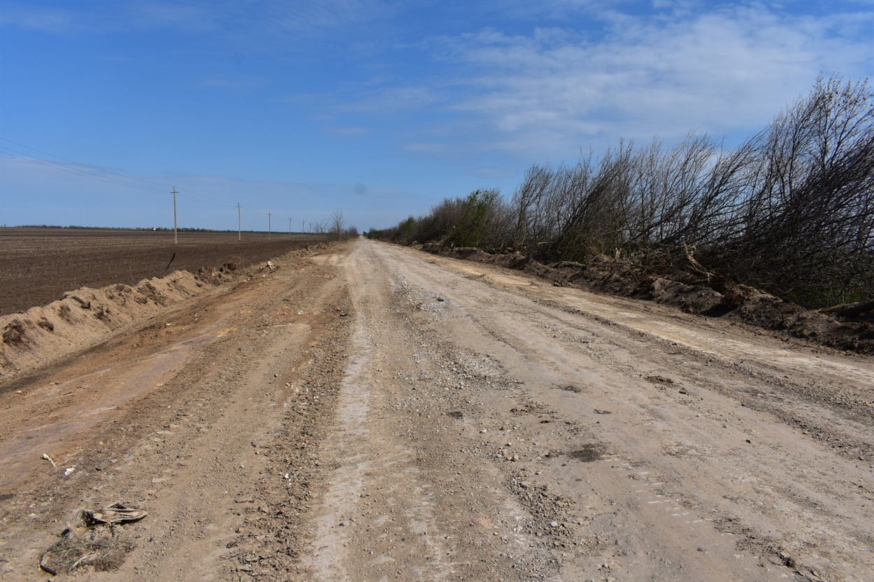 Ділянка дороги від Вільного в напрямку Верб