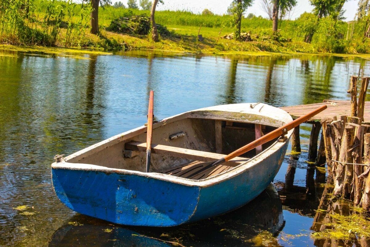 Водний транспорт користується популярністю у відпочивальників