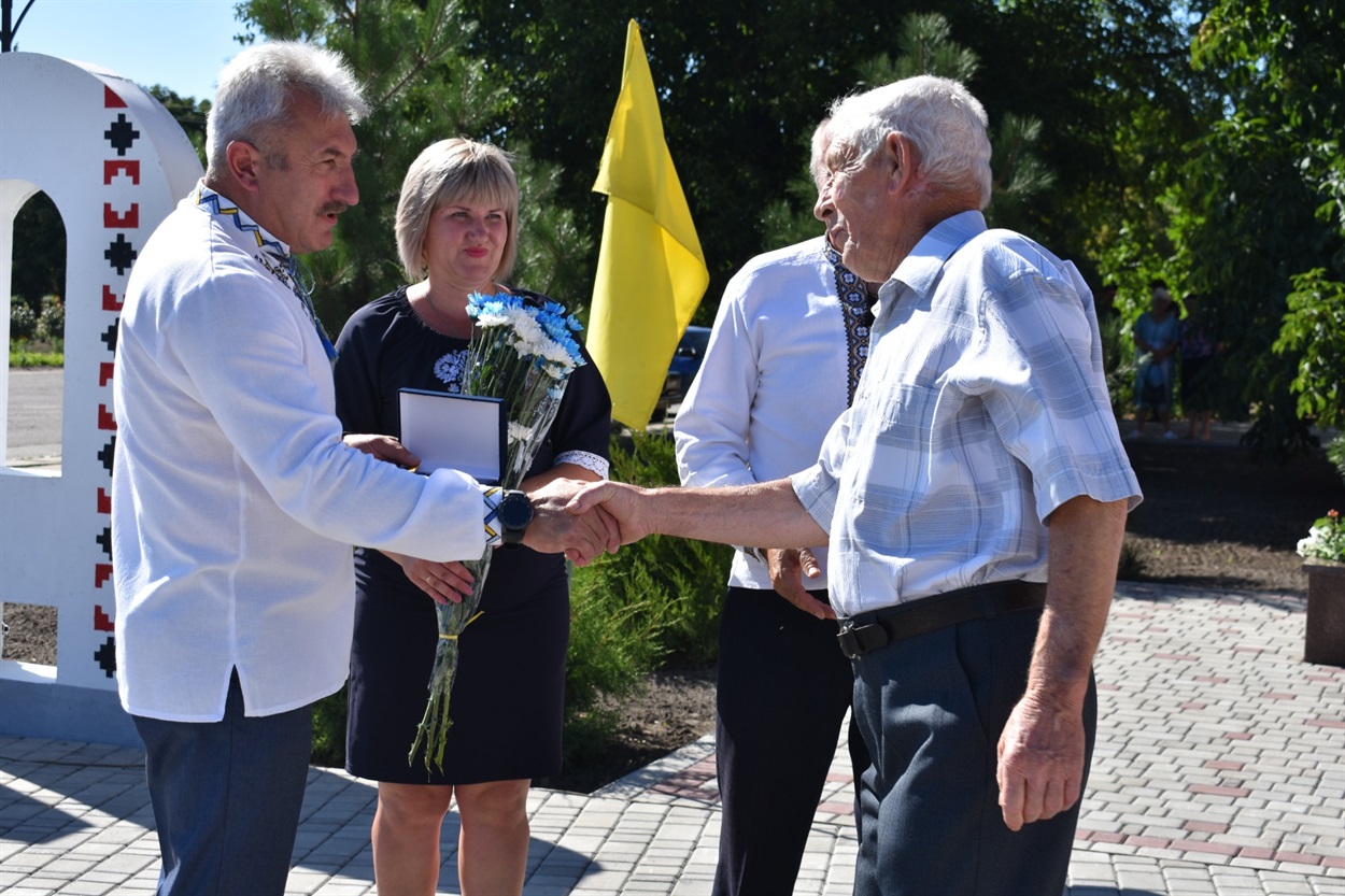 Дмитро Такаджи, Віктор Величко