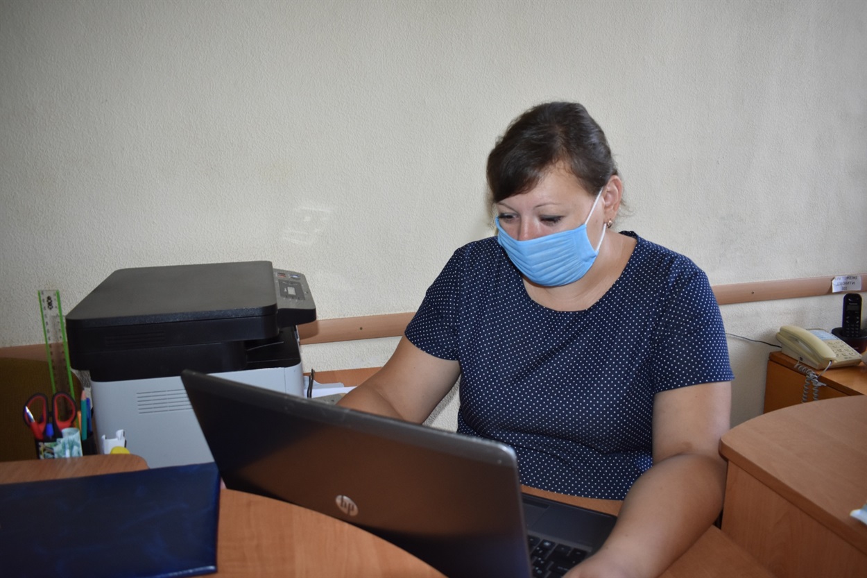 Юлія Конюх на робочому місці