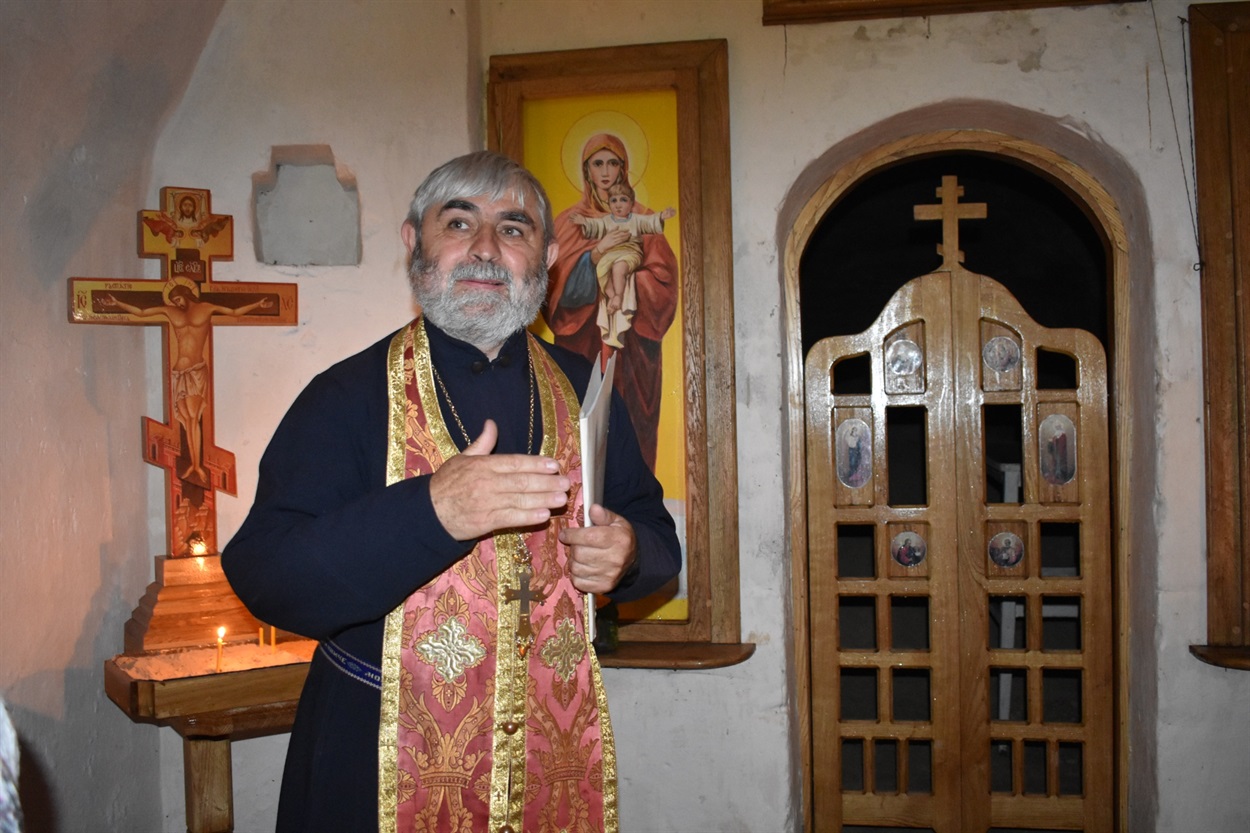 Про історію життя святого Антонія розповідає місцевий священик