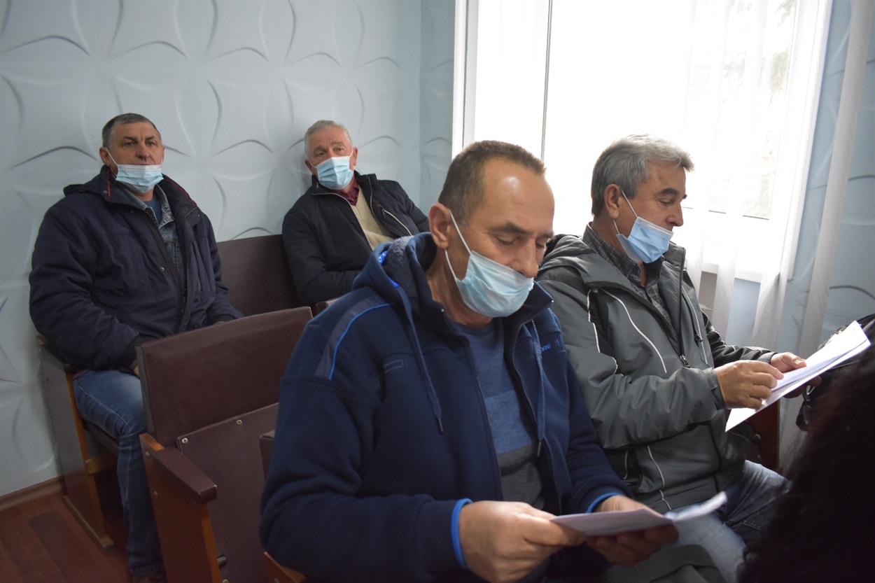 Голосуванню передувало ретельне вивчення матеріалів сесії