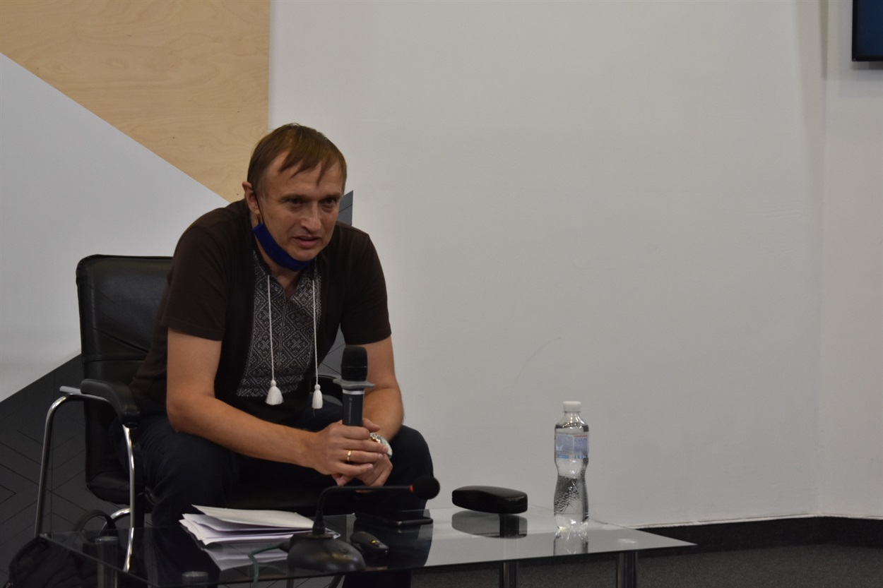 Юрій Кононенко: Організація дистанційного навчання стала великим викликом для більшості вчителів