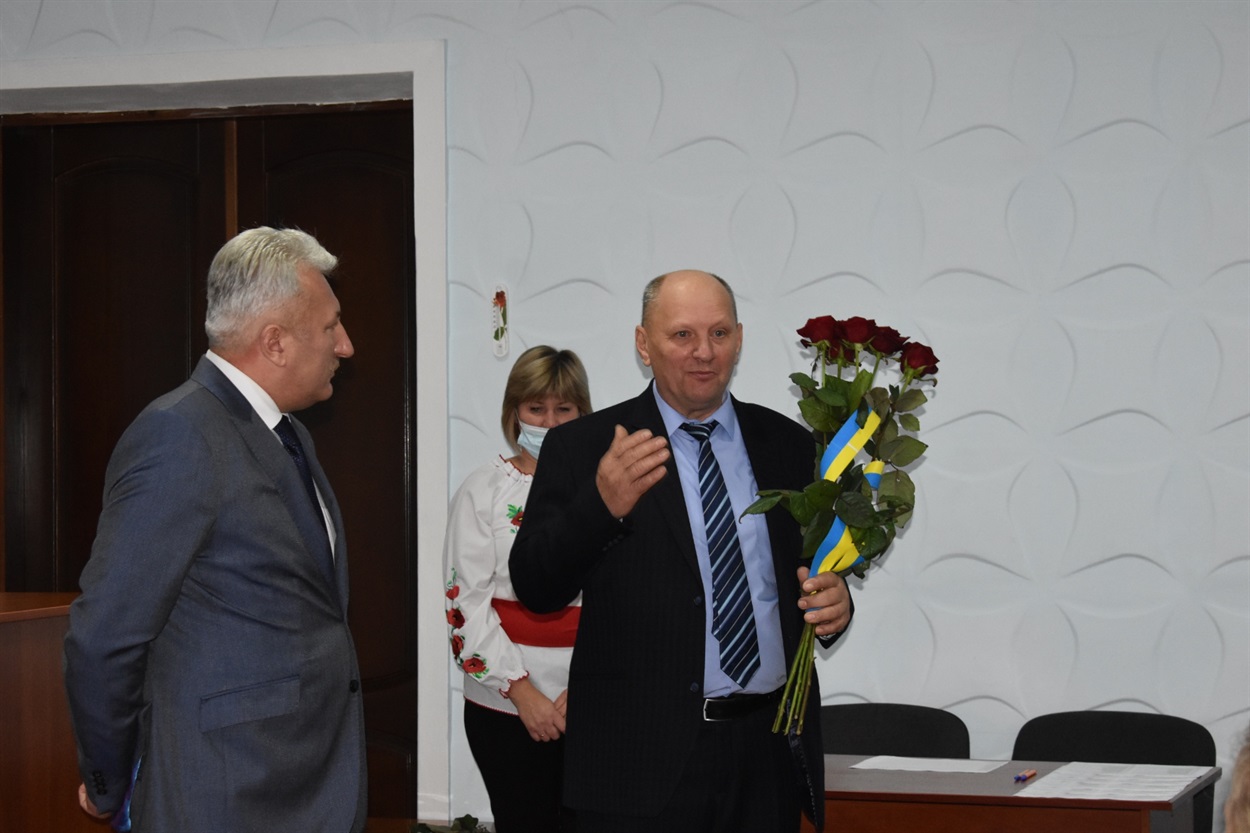Дмитро Такаджи подякував за багаторічну працю Олександру Грушку