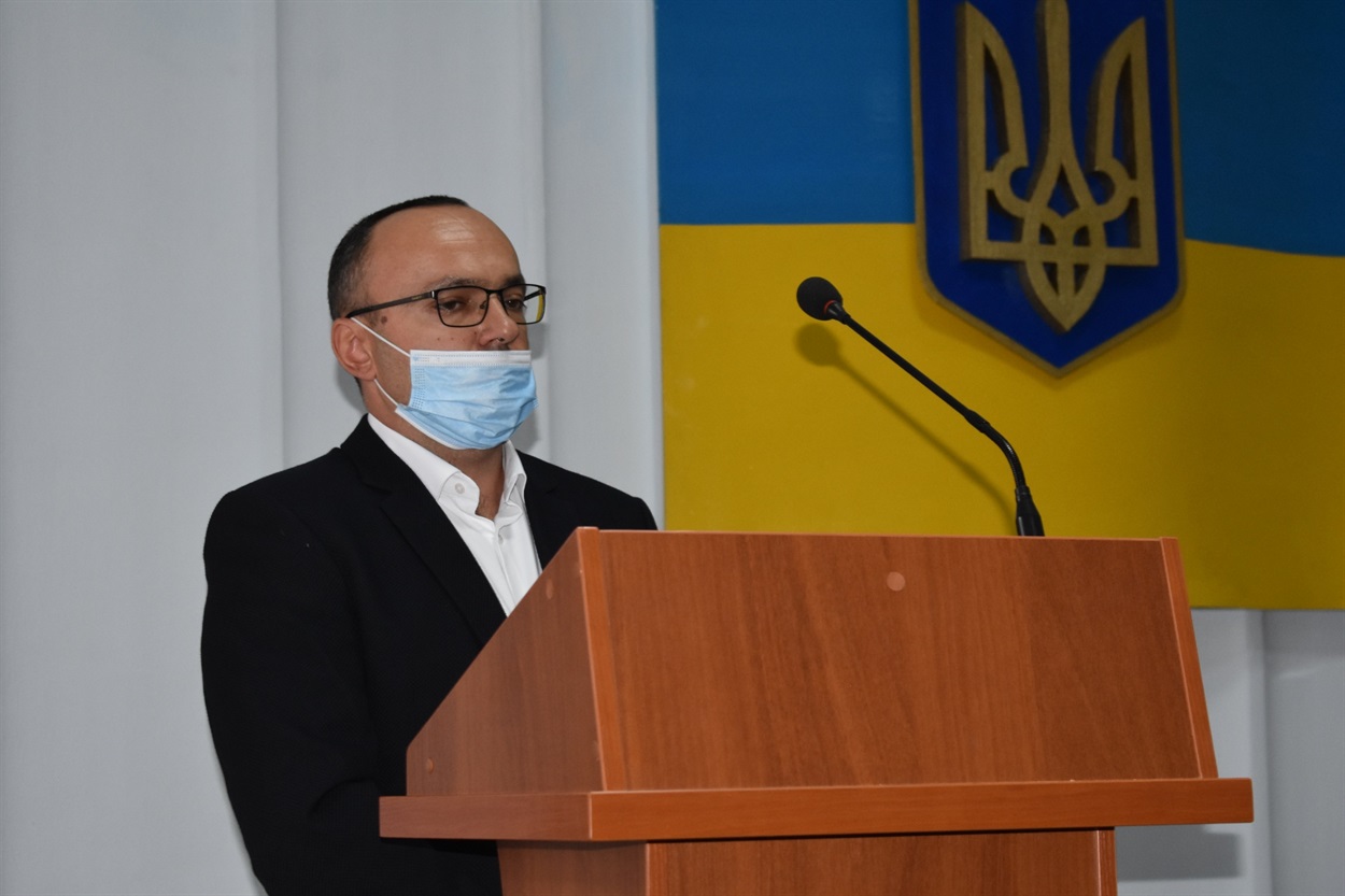 Дмитрій Побєл
