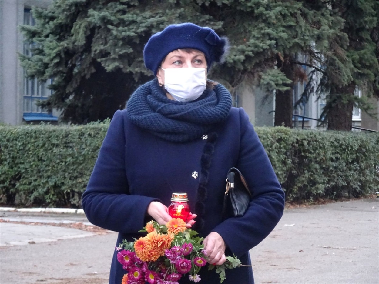 ... Історія нас горем вчить, щоб не забулось незабутнє