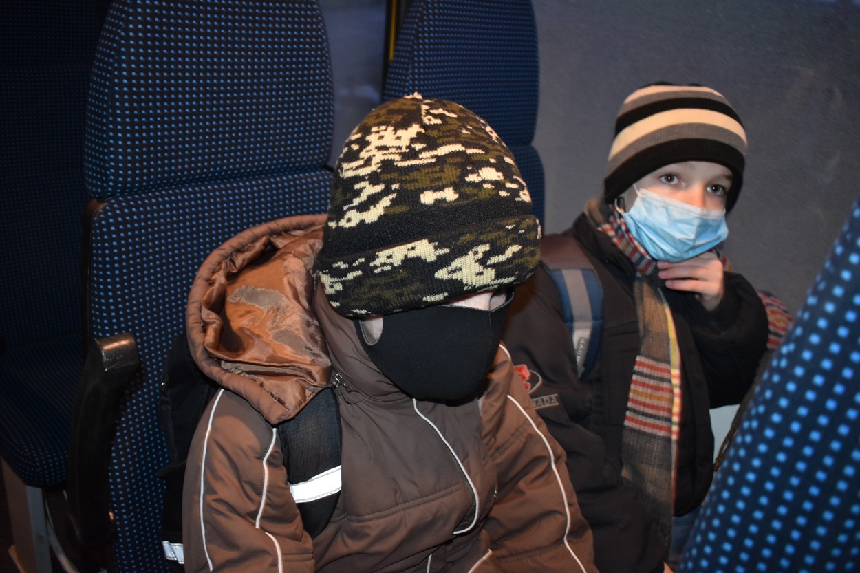 Як і в класі, в автобусі у кожного школяра також є своє місце