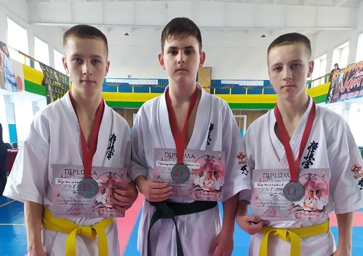 Дмитро Дучинський, Данііл Троцковець, Денис Дучинський
