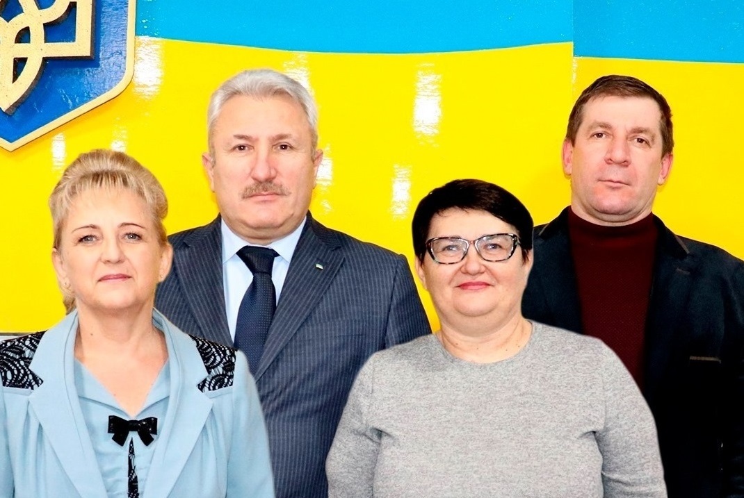 Керівництво Нижньосірогозької селищної ради: Дмитро Такаджи, Сергій Дашковський, Світлана Кутіщева, Оксана Полуекто