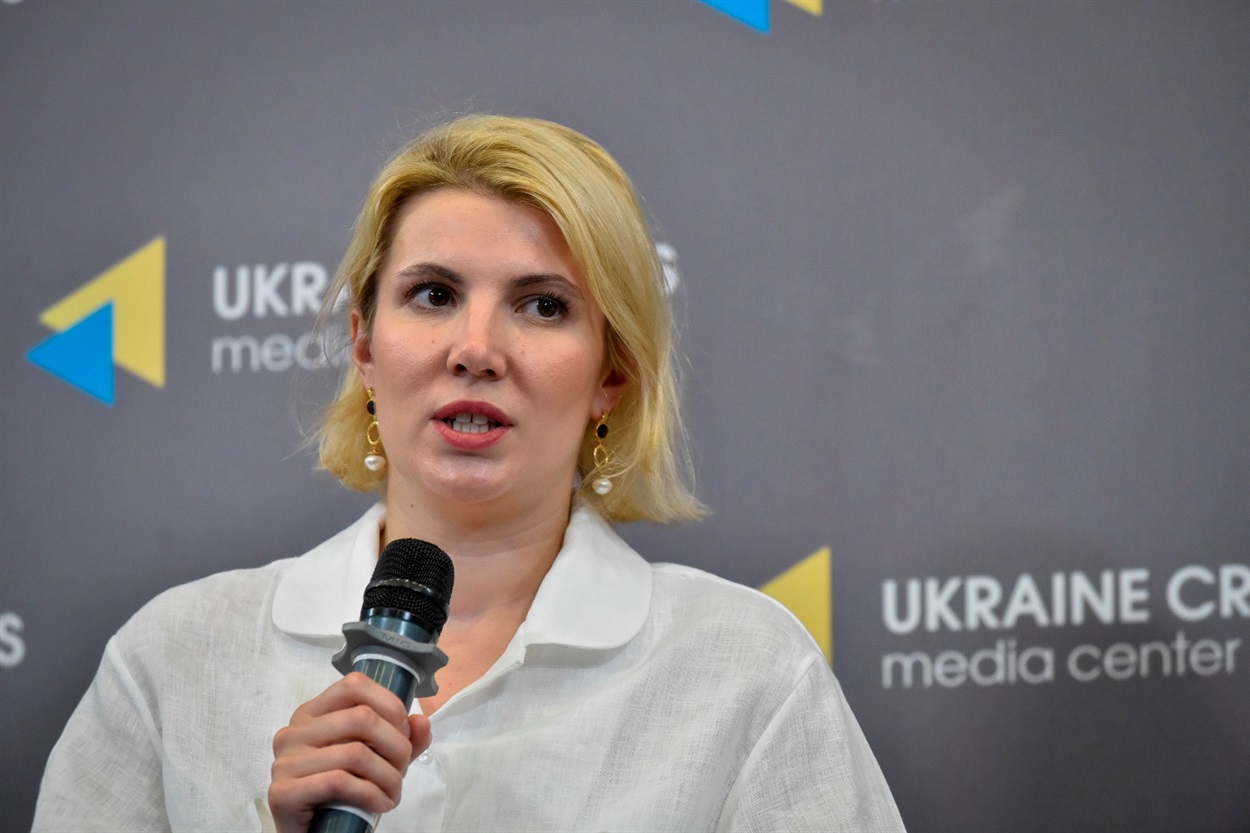 Любов Цибульська: Може вже час іти в наступ в інформаційній війні?