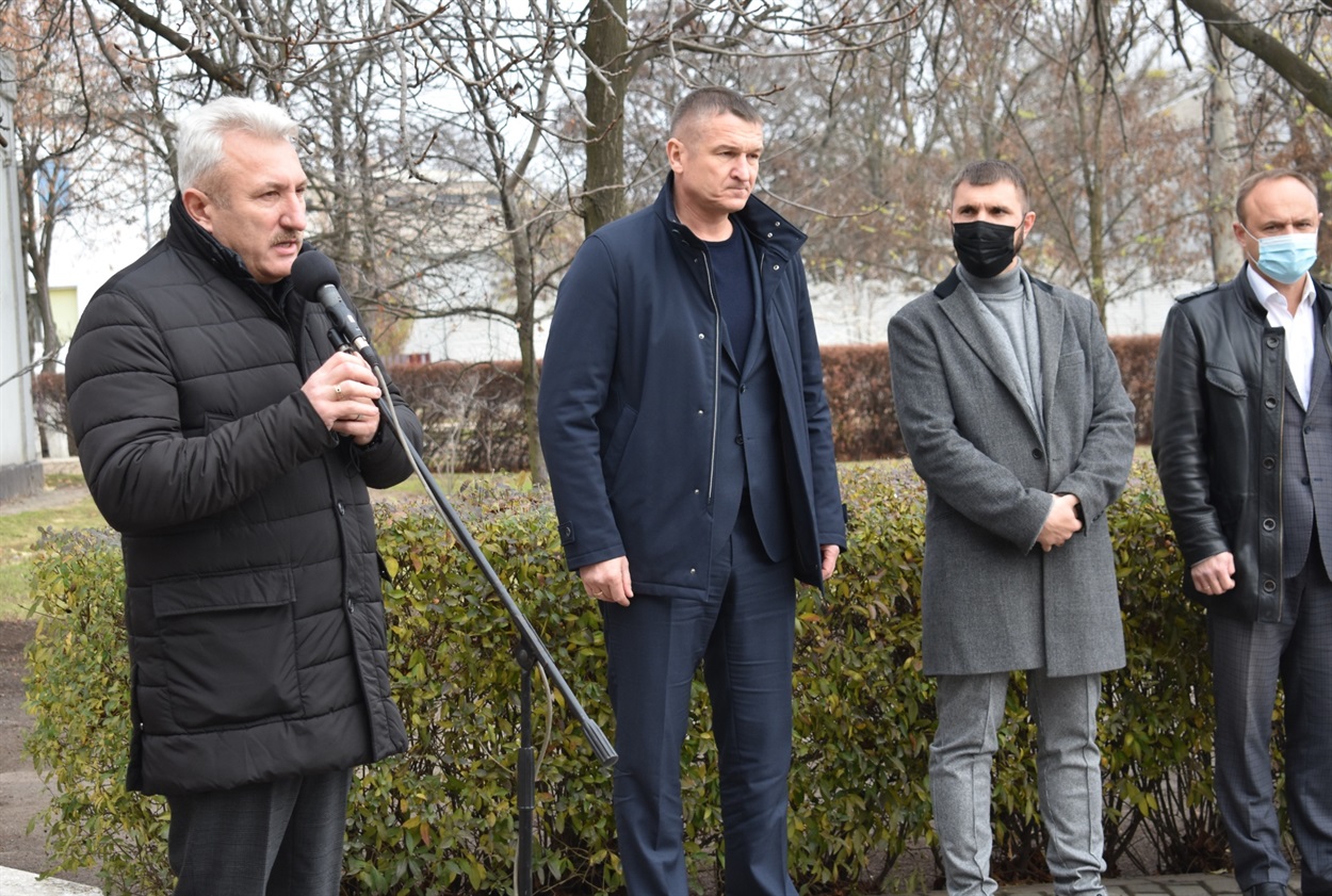 Дмитро Такаджи