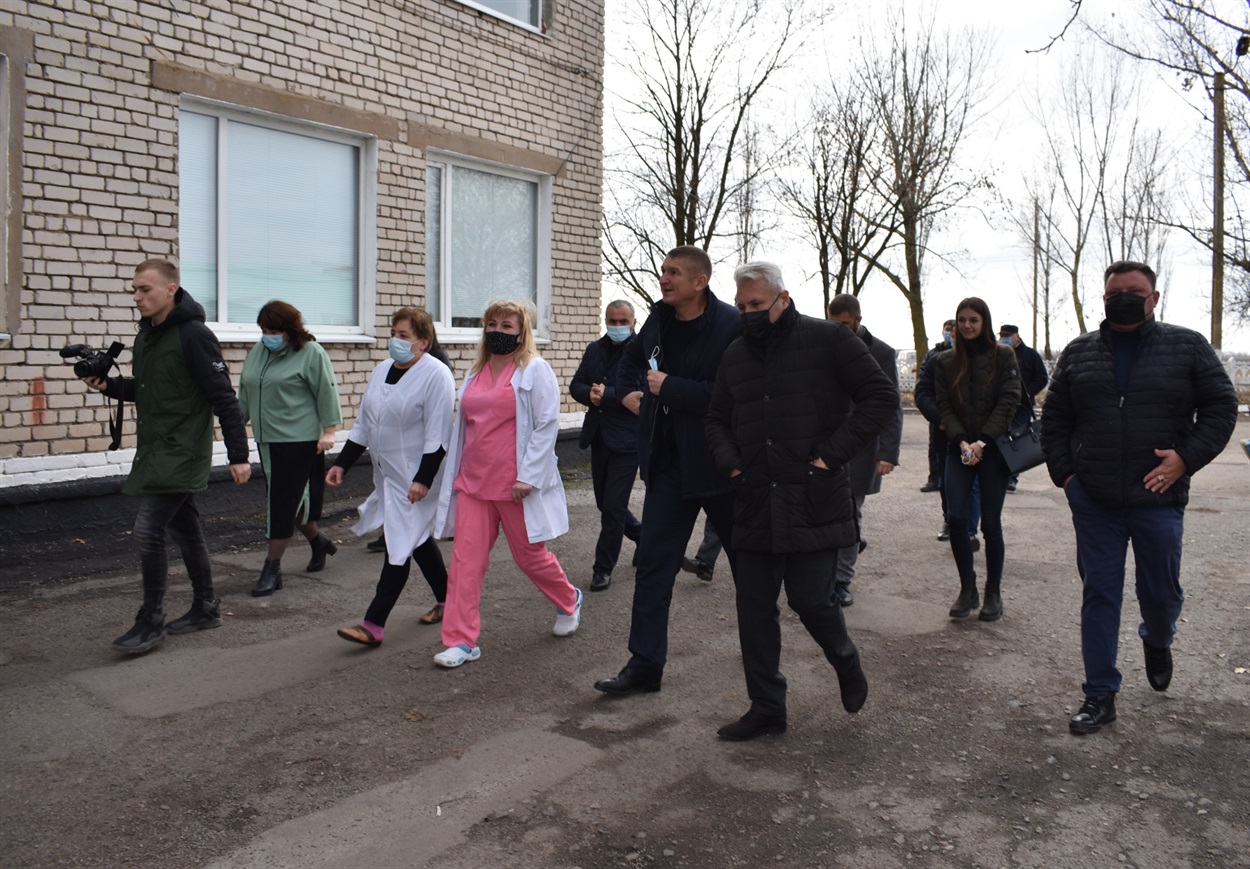 Наступний об'єкт куди завітав Геннадій Лагута — Нижньосірогозька центральна лікарня