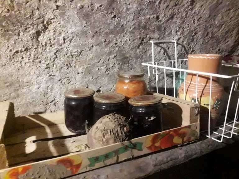 На кінець травня запас овочів у підвалах мінімальний, але скоро новий врожай
