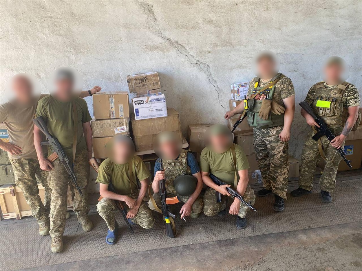 Військовим гуманітарний груз формується за потребою