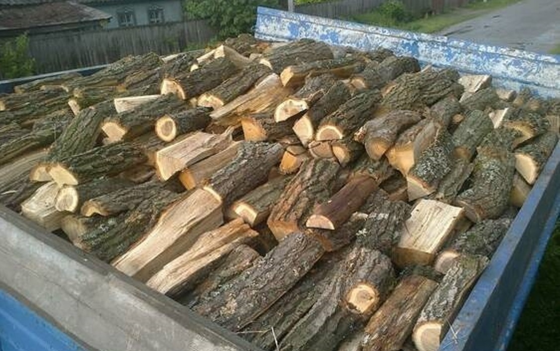 Навесні такий причіп дров можна було купити за 1-2 тис. грн