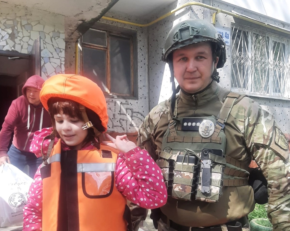 Фото зі сторінки у Фейсбуці ювенальної поліції Херсонської області 