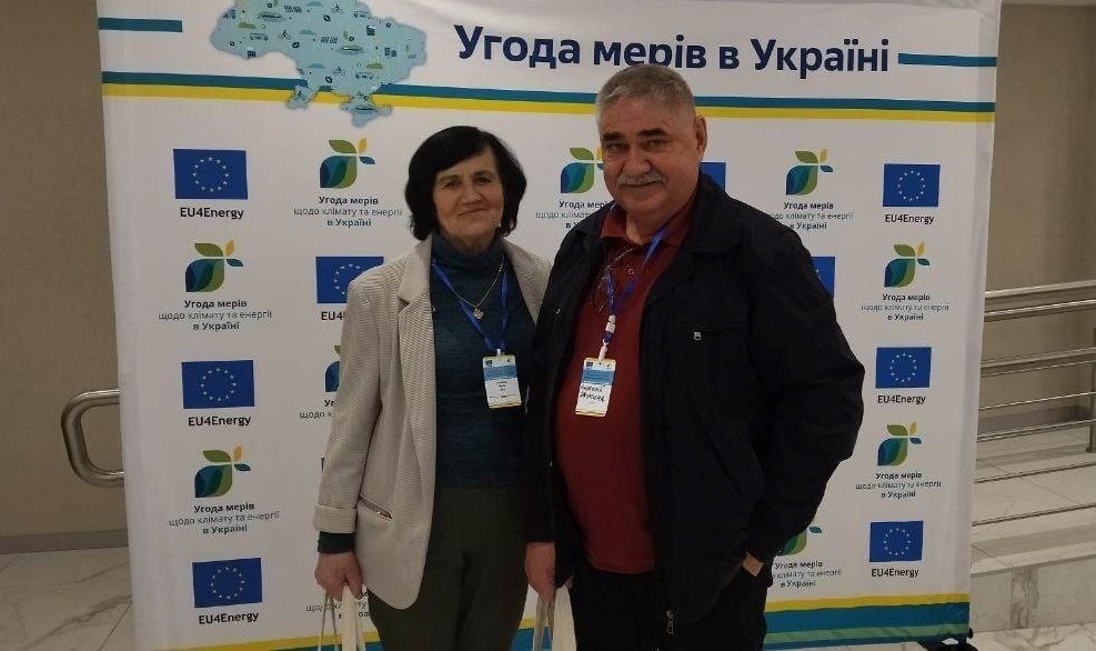 Учасники конференції – херсонські журналісти Любов Рудя і Анатолій Жупина