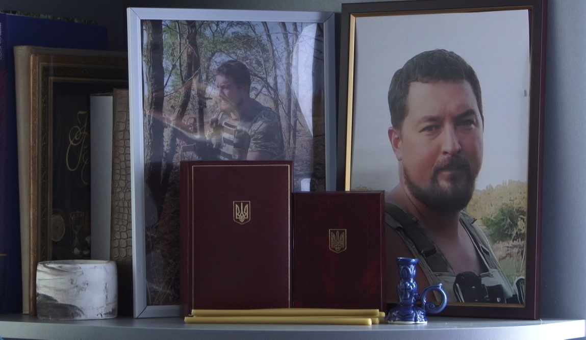 Мамин куточок пам’яті. Скріншот відео ТРК “Рудана”