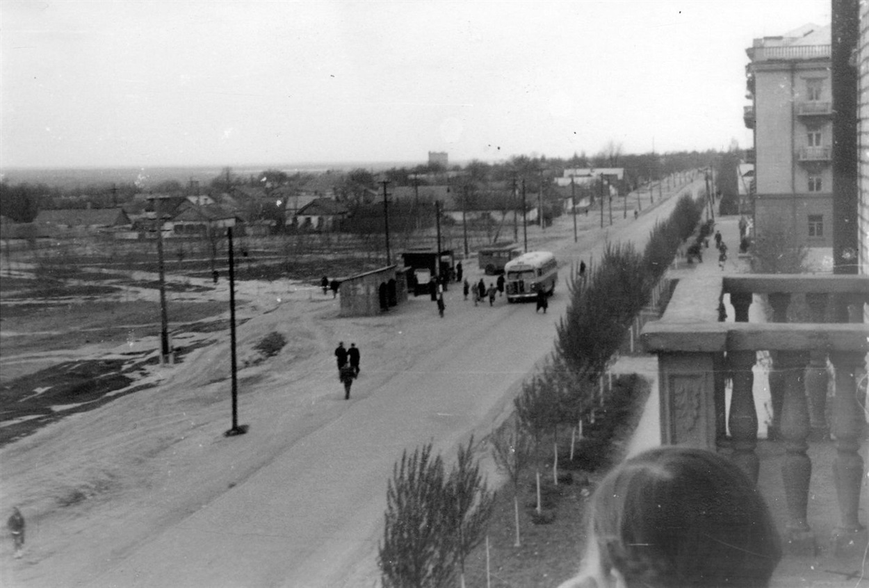 Херсон, вулиця Перекопська. 1960 рік. Фото з групи “Старий Херсон, розмістив Владислав Скрипниченко