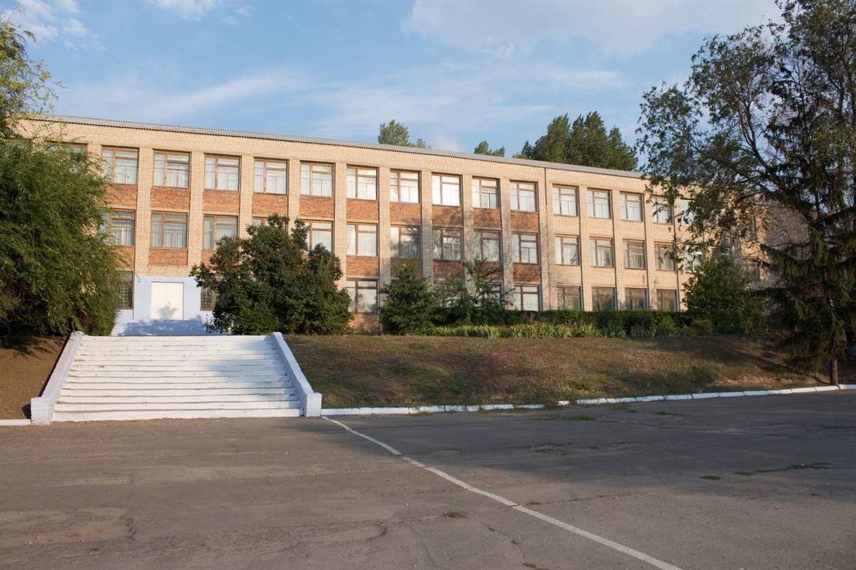 Горностаївський ліцей №1. Фото з Facebook-сторінки ліцею