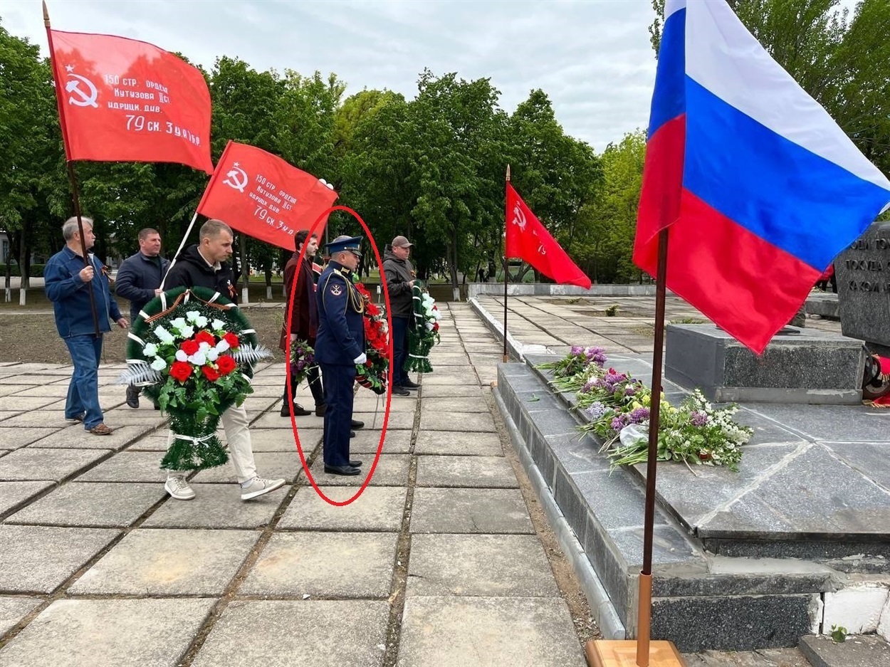 Мітинг в Нижніх Сірогозах 9 травня 2022 рік. Фото: окупаційний Телеграм-канал
