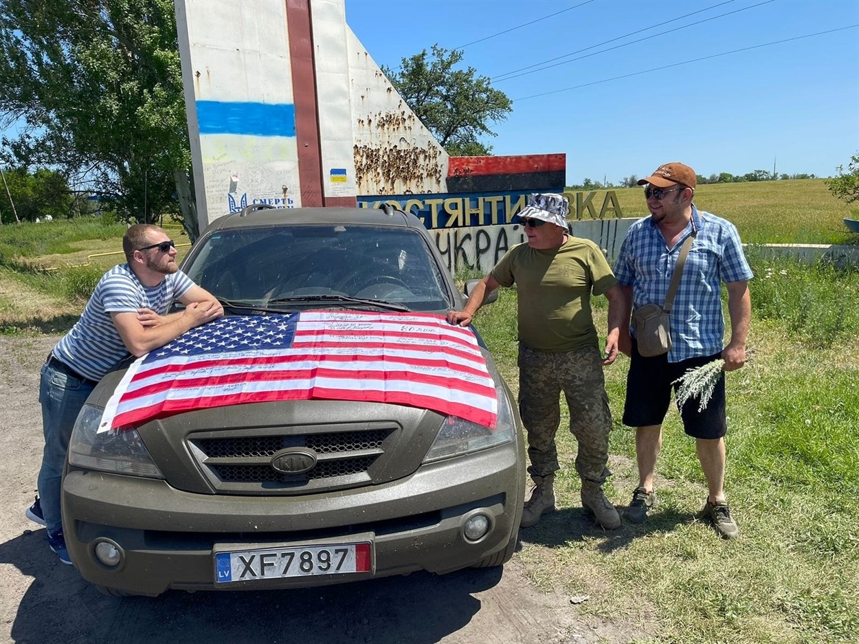 Волонтерська поїздка: Костянтинівка, Покровськ, Павлоград. Липень 2023 рік.