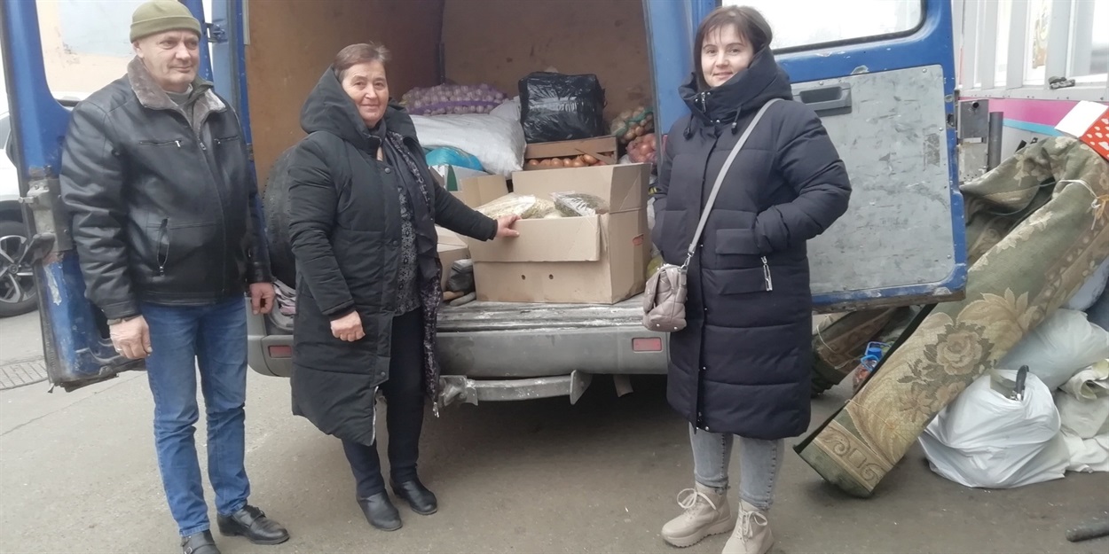 Всю доставлену агропродукцію потрібно переробити. Фото з Facebook-сторінки