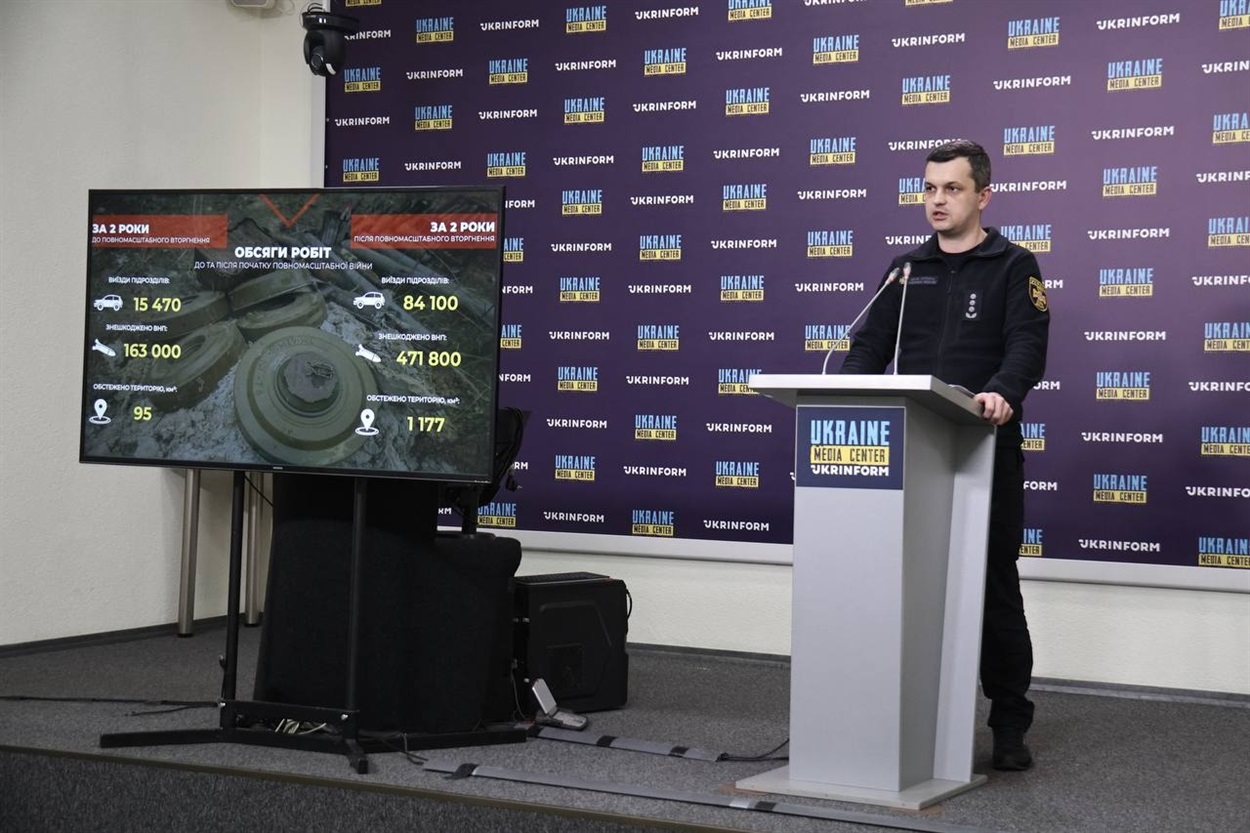 Сергій Рева, начальник відділу організації роботи з гуманітарного розмінування ДСНС Фото: mediacenter.org.ua