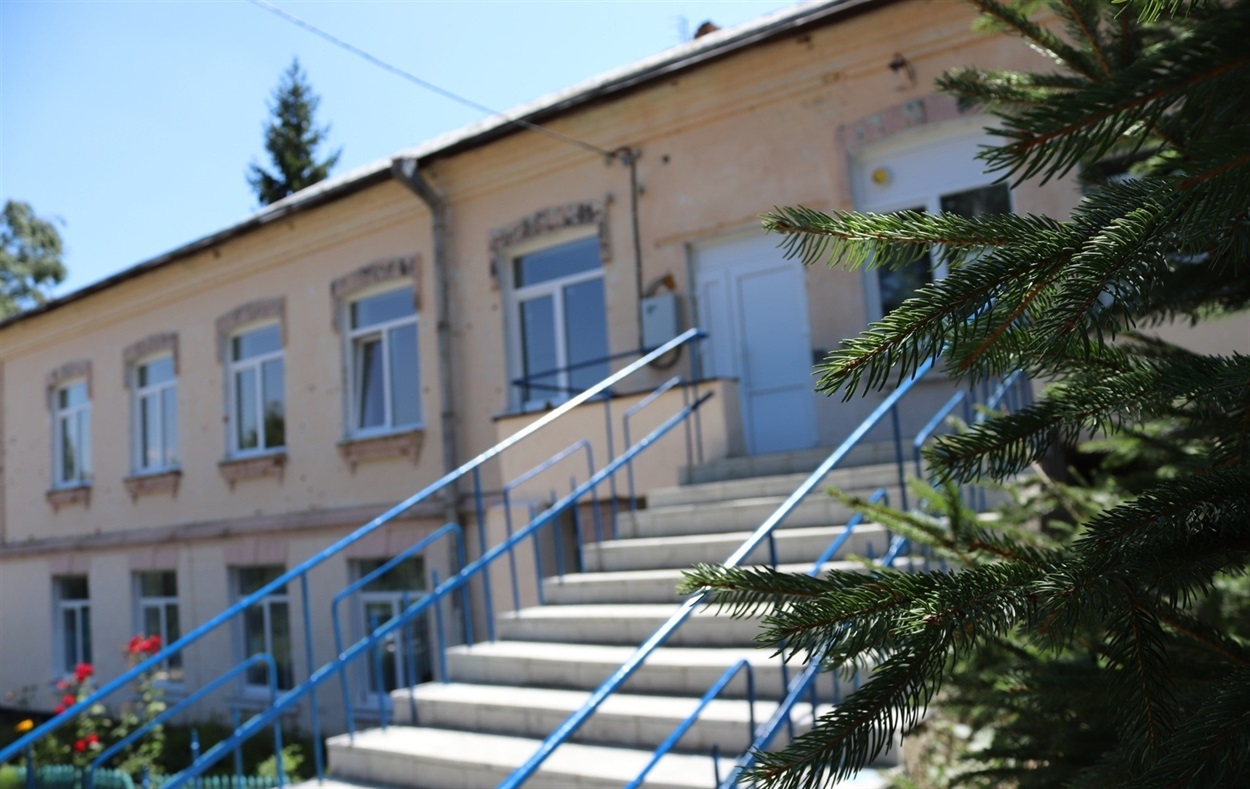 Житло для переселенців у Мартинівці