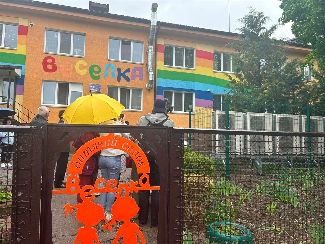 Завдяки участі у попередніх проєктах дитсадок №3 зміг стати учасником енергозберігаючої програми від уряду Японії 