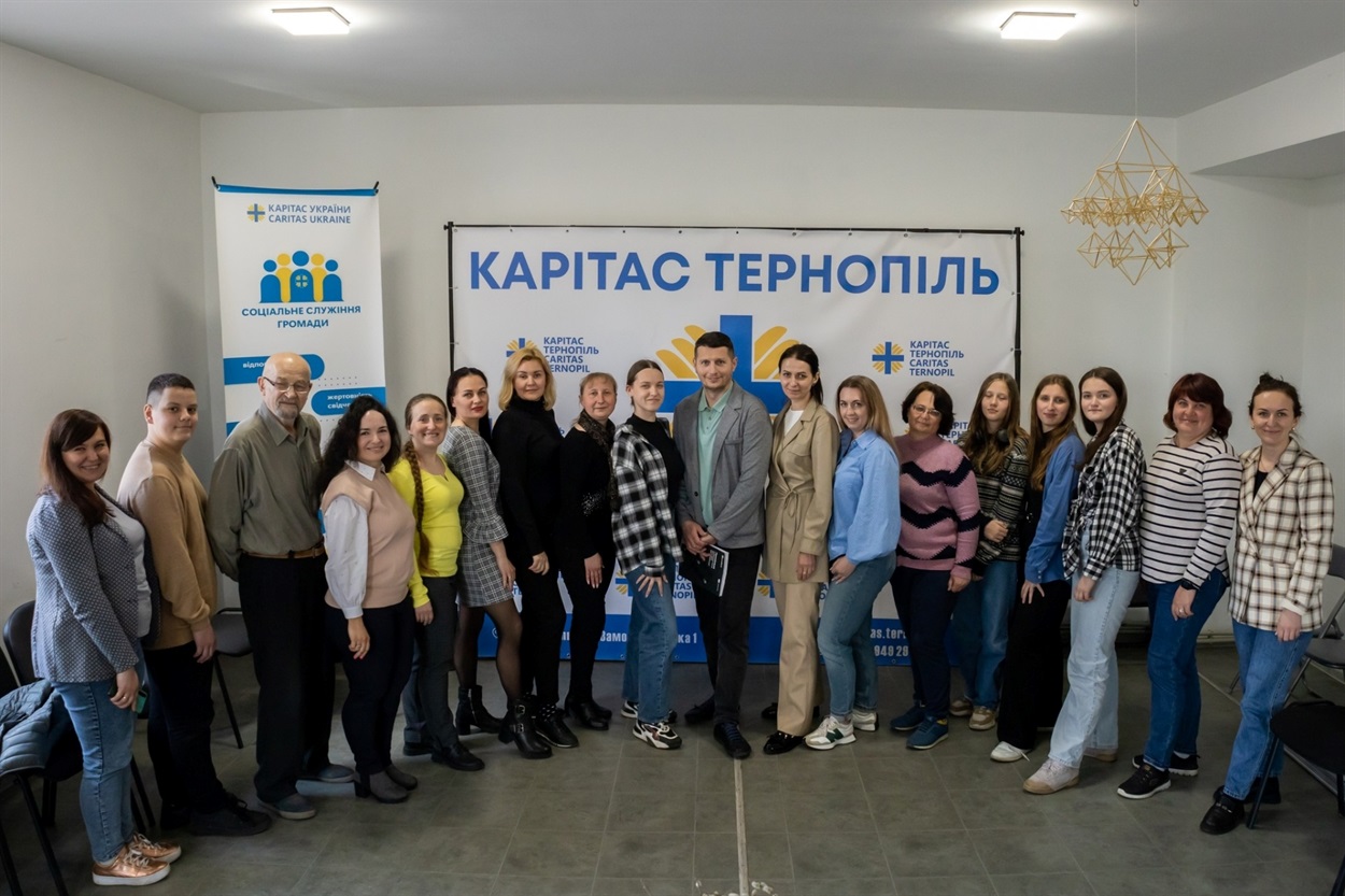Парафіяльні волонтери, учасники соціально-освітньої волонтерської академії “СОВА”