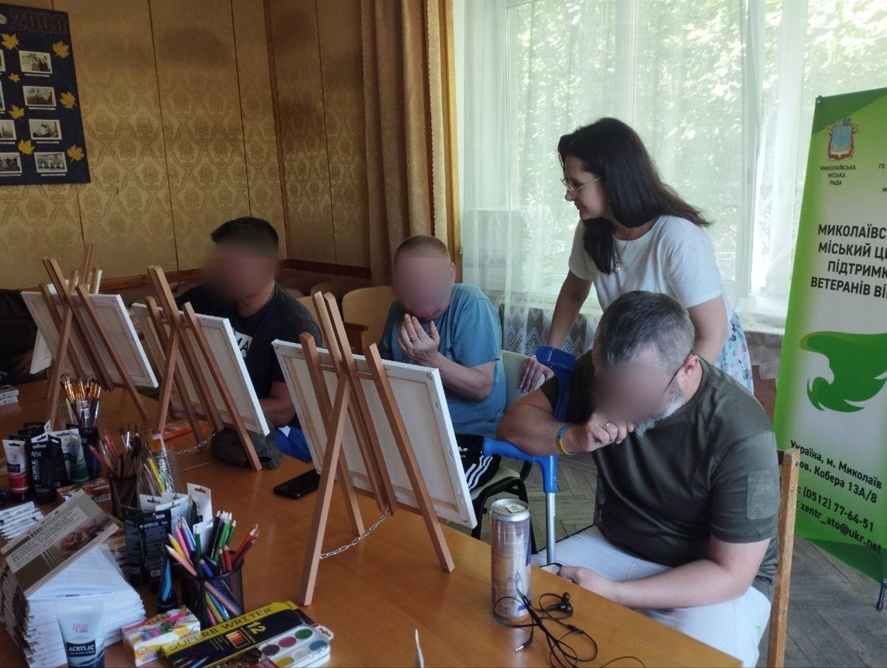 Психологічна реабілітація в ГО “Центр соціально-психологічної реабілітації Миколаївщини”. Фото: Фейсбук-сторінка ГО “Центр соціально-психологічної реабілітації Миколаївщини”