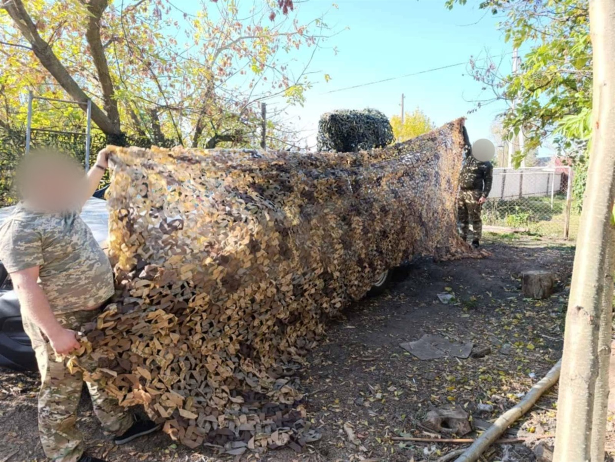 Маскувальну сітку доставлено за призначенням