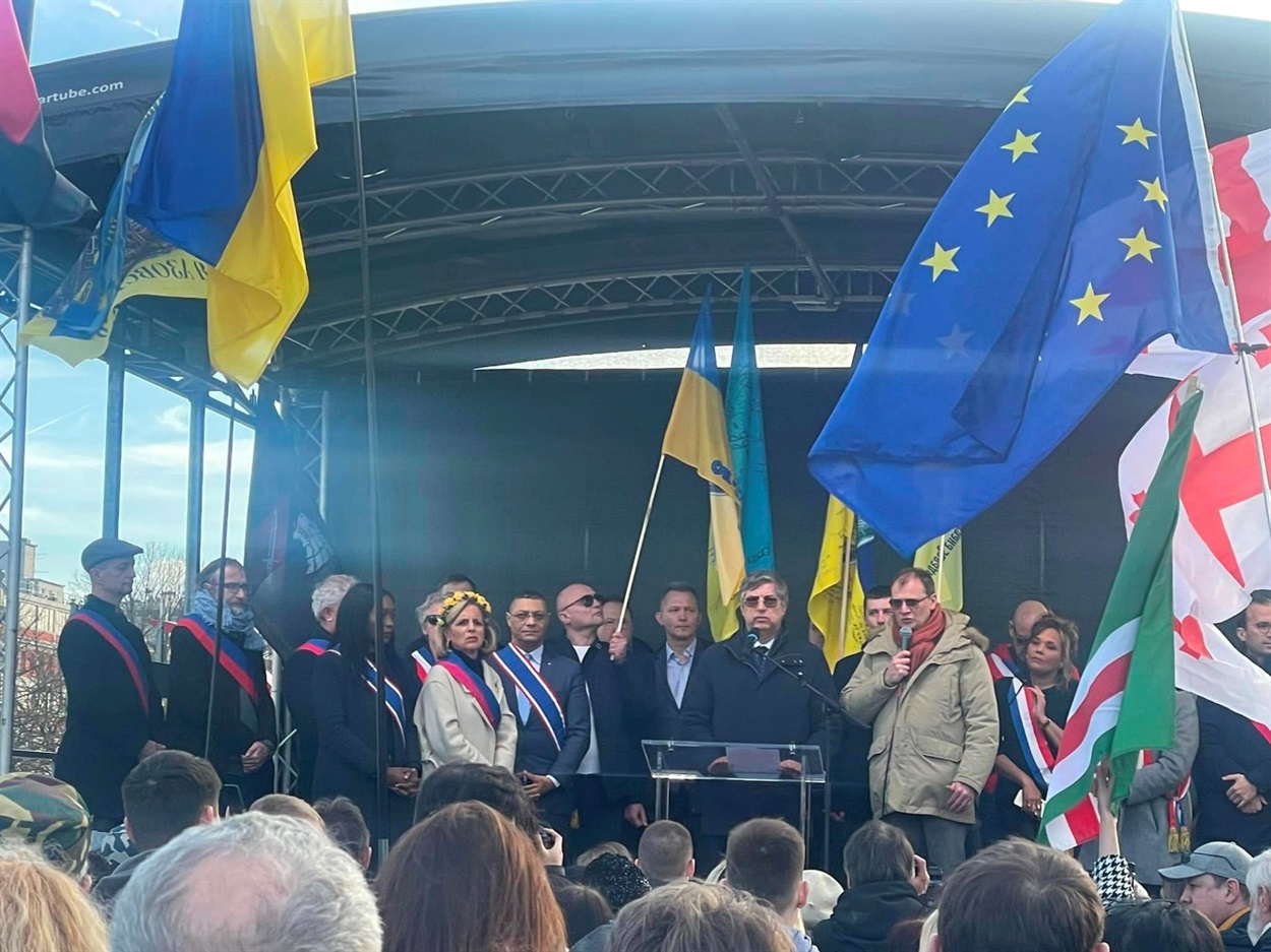 Мітинг в Парижі. Фото: Посольство України у Франції