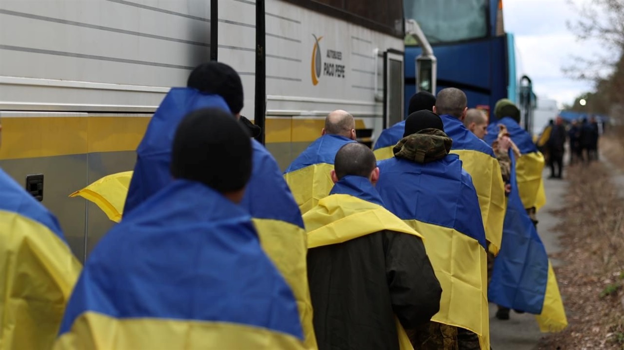 Обмін полоненими 19.03.2025 року. Фото: Facebook-сторінка Володимира Зеленського