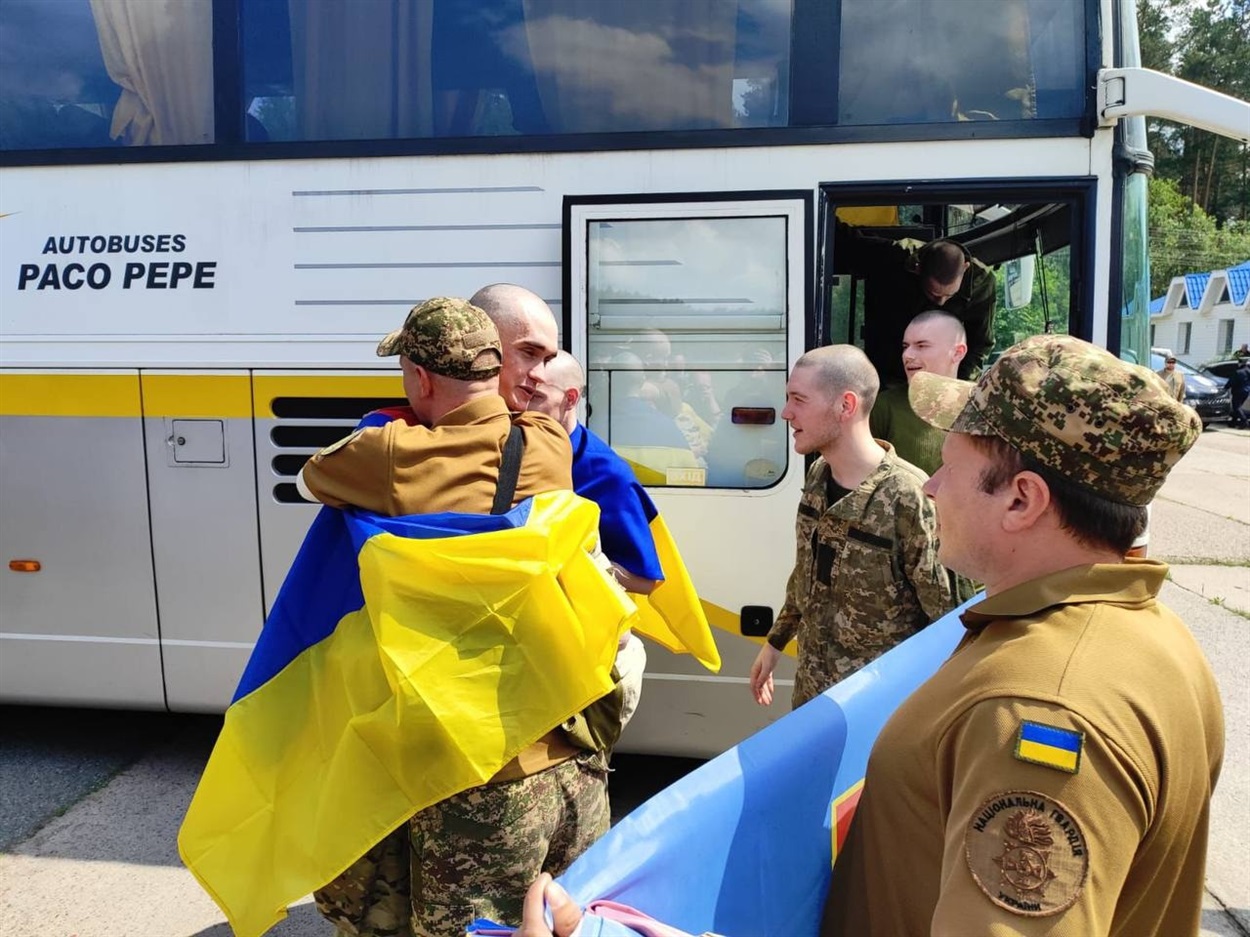 Повернення українських військовополонених. Фото: Телеграм-канал Zelenskiy/Оfficial