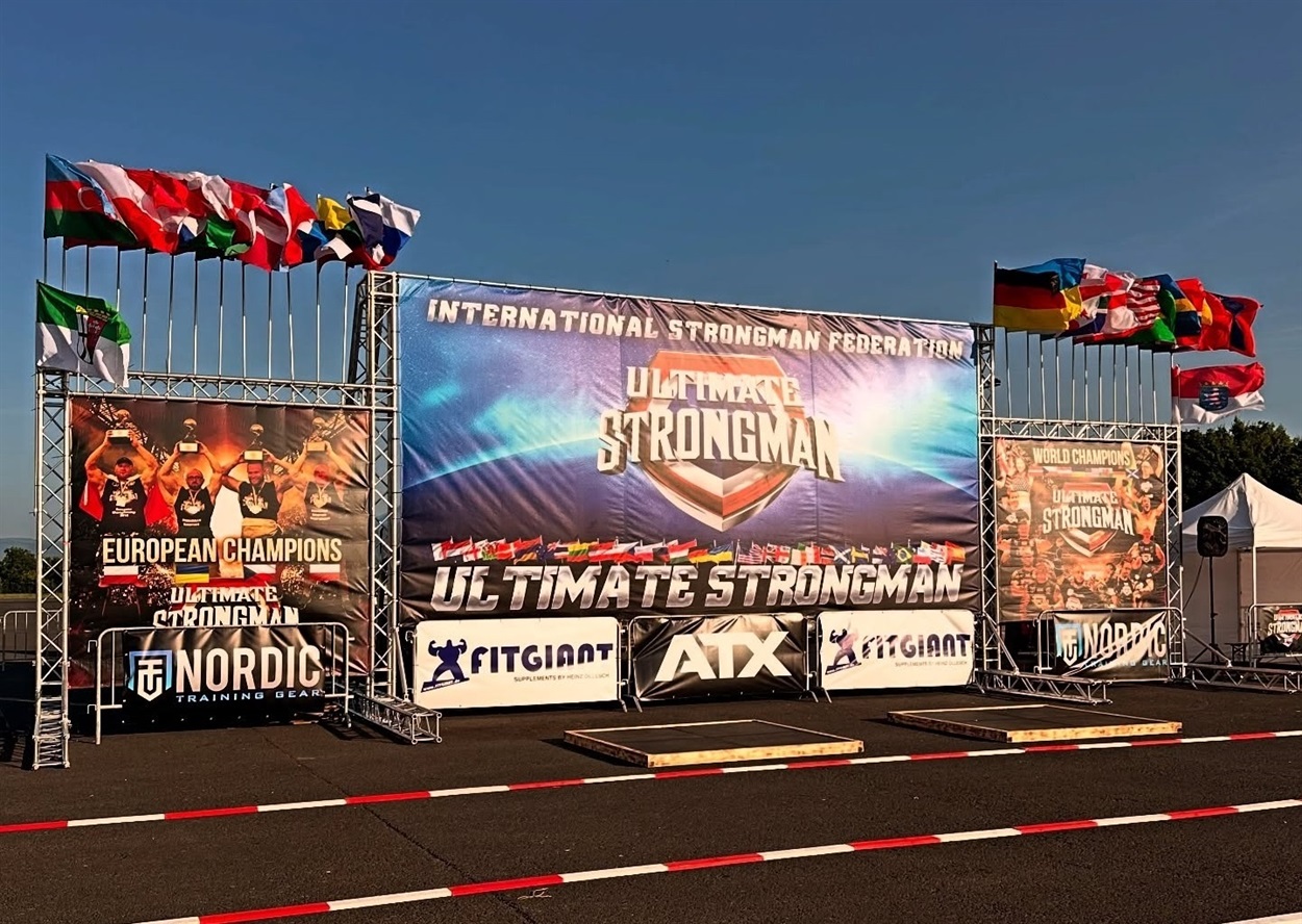 Чемпіонат світу з абсолютного стронгмена – 2025 проходив у виставковому центрі Fulda-Galerie. Фото з Facebook-сторінки Валерія Газаєва 