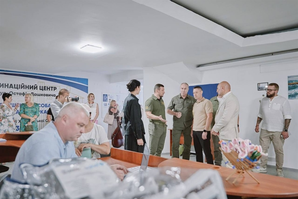 Центр допомоги херсонцям “Вільні разом” у Черкасах. Фото: Черкаська ОВА