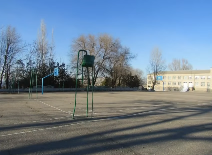 Коли дім далеко, але серце вдома: день народження Горностаївського ліцею