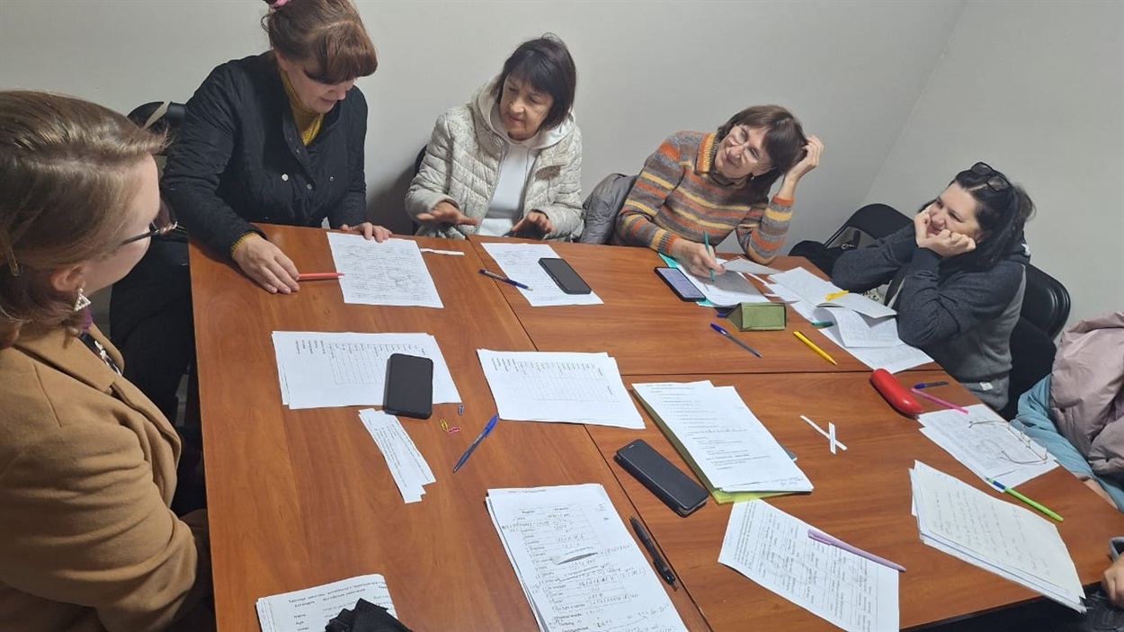 Гурток англійської мови в Центрі «Вільні разом» у Черкасах. Фото: Херсонська ОДА