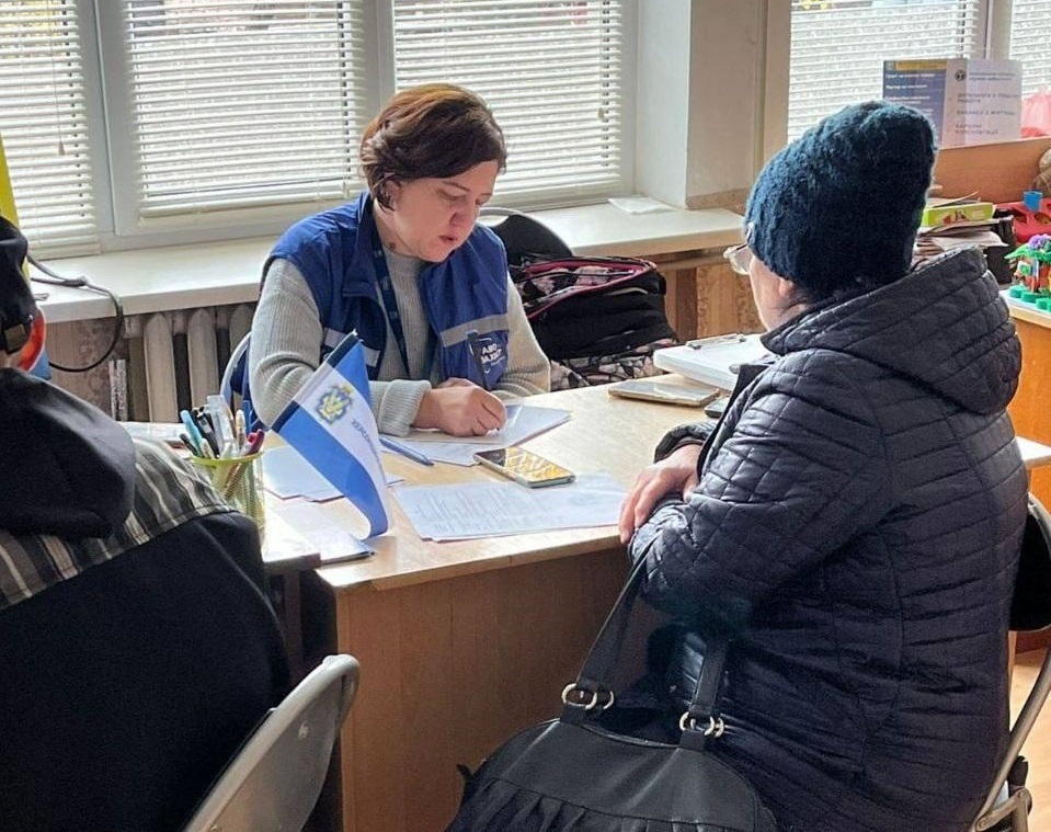 Індивідуальні консультації з правових питань та психологічна підтримка для ВПО. Фото: ГЦ “Вільні разом” у Кривому Розі