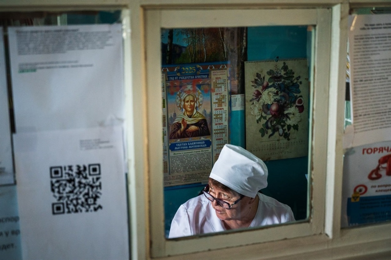 Лікарня в с. Червона Поляна (Горностаївька ОТГ). Фото: Телеграм-канал Володимира Сальдо