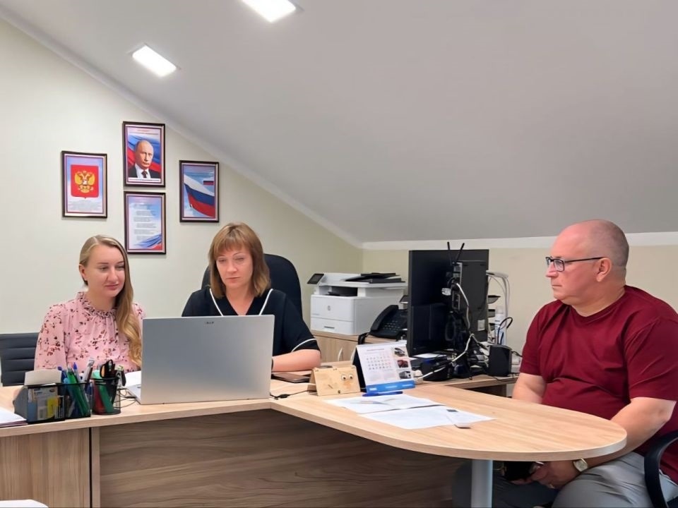 Відеоконференція “Мінпромторгу” з власниками «общепиту» 20.08.2025. Фото з окупаційних ЗМІ