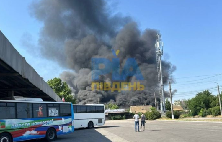 Фото РІА “Південь”. Пожежа на “Гідромаші”