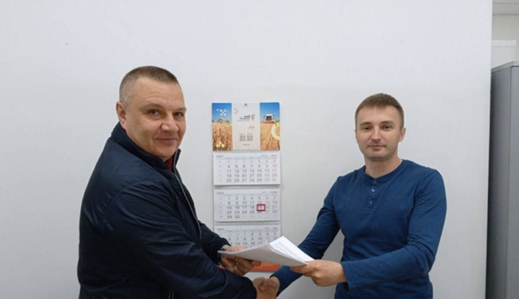 Фото Віталій Плакун (ліворуч)