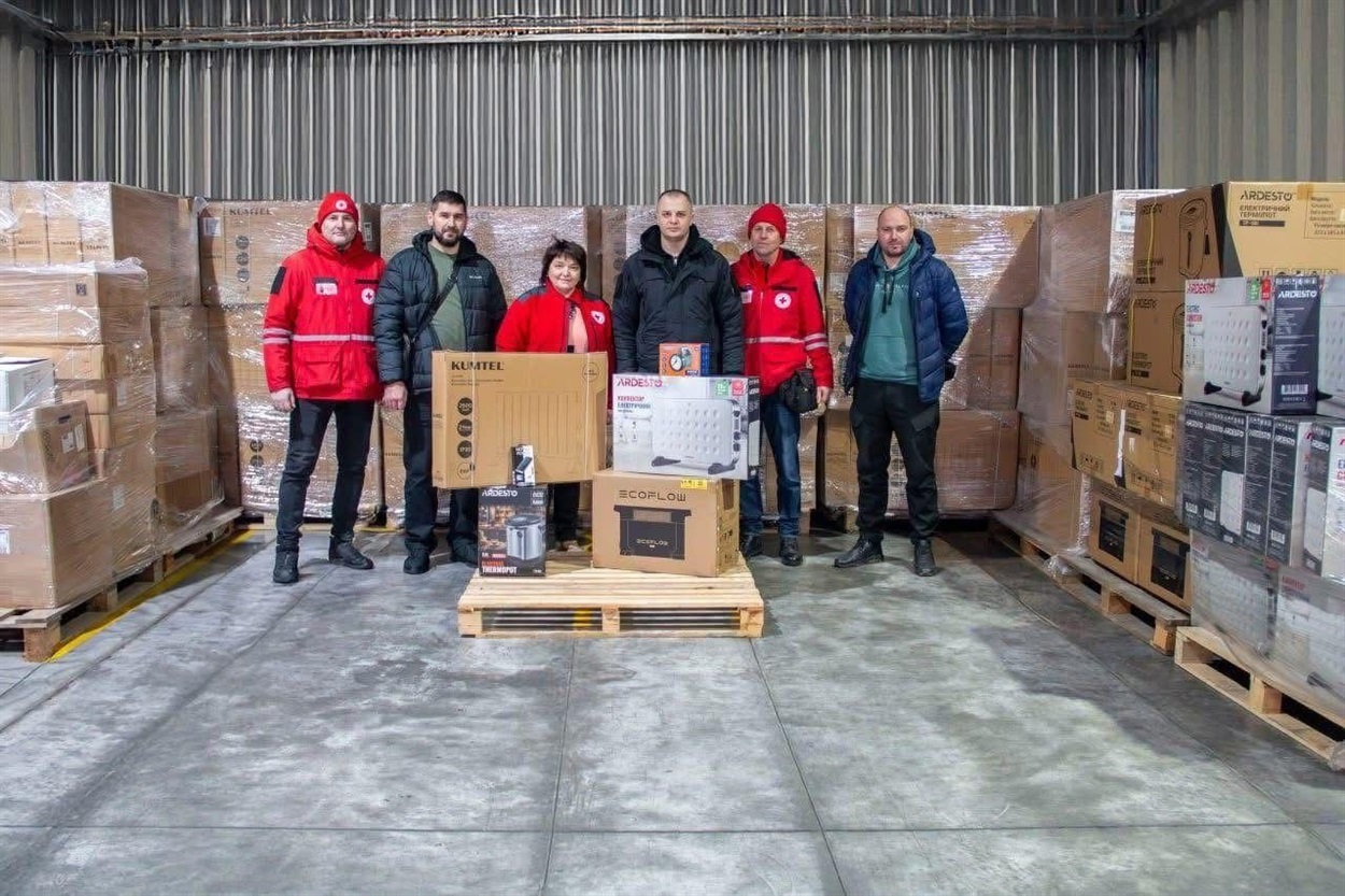 Наразі на території Херсонщини функціонують 154 Пункти Незламності. Фото: Телеграм-канал Олександра Прокудіна