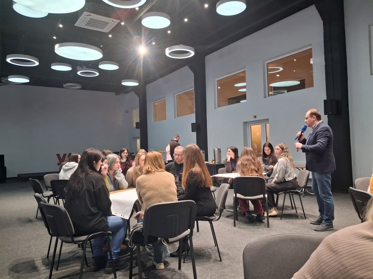 Воркшоп “Міська цільова програма інтеграції ВПО”. Фото: Івано-Франківська міськрада