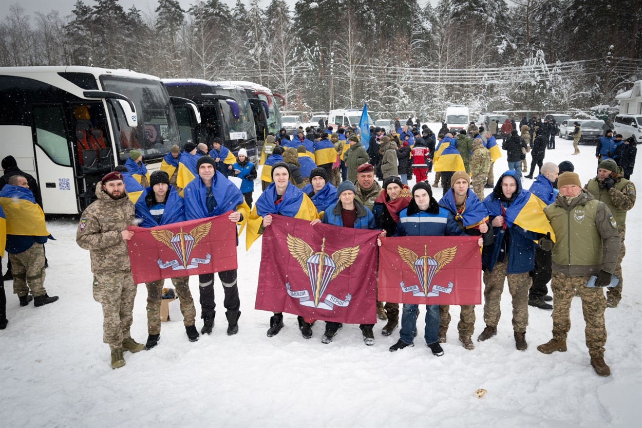 5 лютого 2026 року, відбувся перший у цьому році та 71-й за ліком обмін полоненими. Фото: Facebook-сторінка Володимира Зеленського